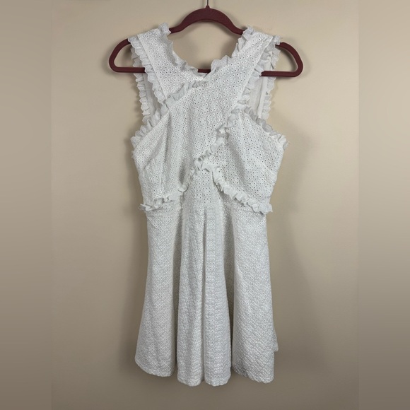 Millie Mackintosh Dresses & Skirts - Millie Mackintosh White Eyelet Dress